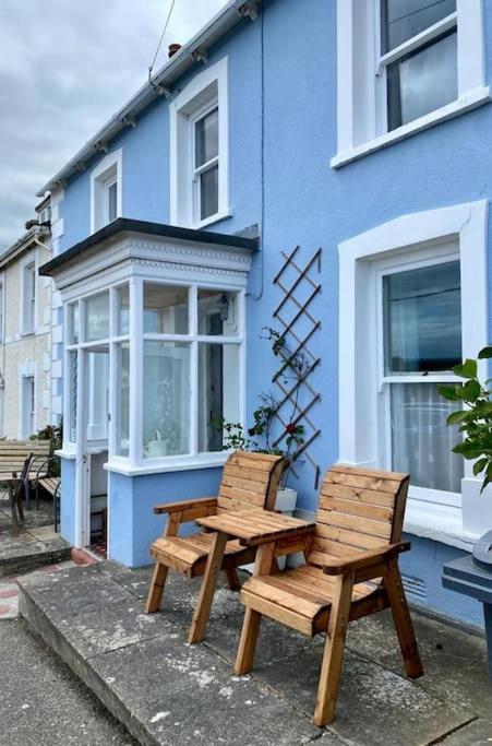 Arvonia Sleeps 7, Sea Views, Dog Friendly Villa New Quay  Eksteriør billede