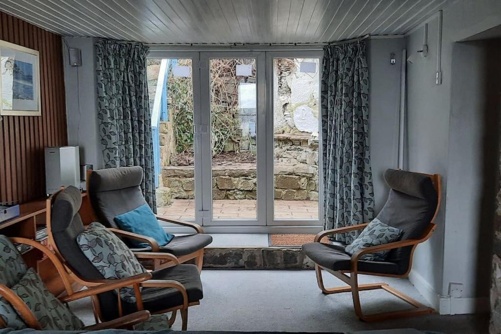 Arvonia Sleeps 7, Sea Views, Dog Friendly Villa New Quay  Eksteriør billede